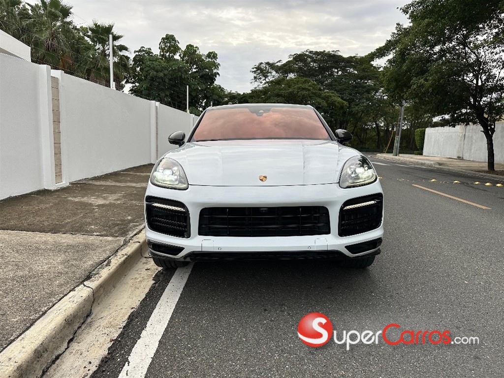 2022 Porsche Cayenne GTS — foto 3 / 10