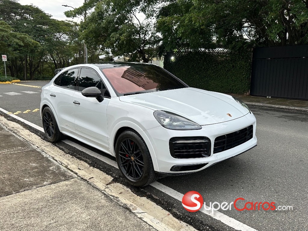 2022 Porsche Cayenne GTS — foto 4 / 10