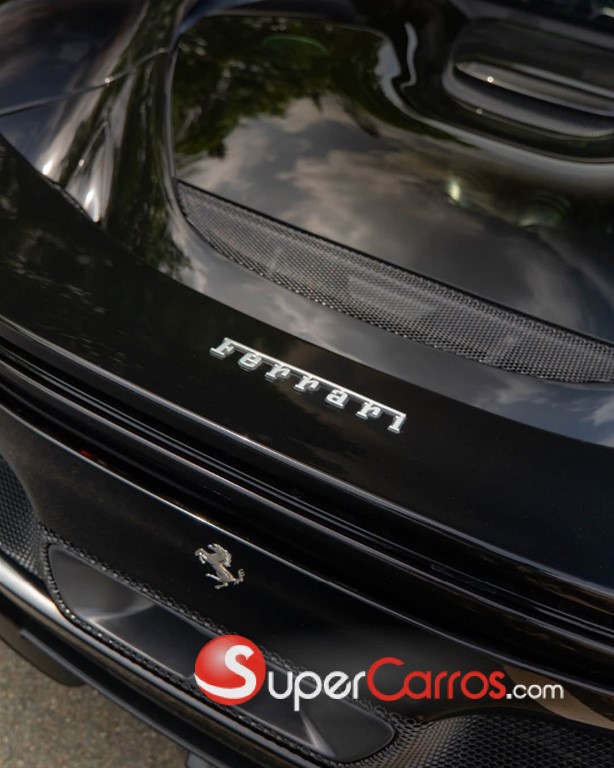 2023 Ferrari 296 GTB — foto 7 / 10
