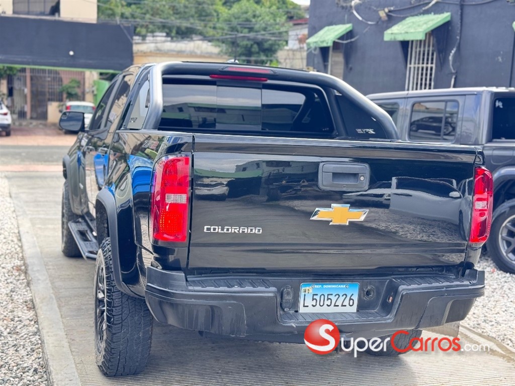 2018 Chevrolet Colorado ZR2 Midnight Edition — foto 3 / 11