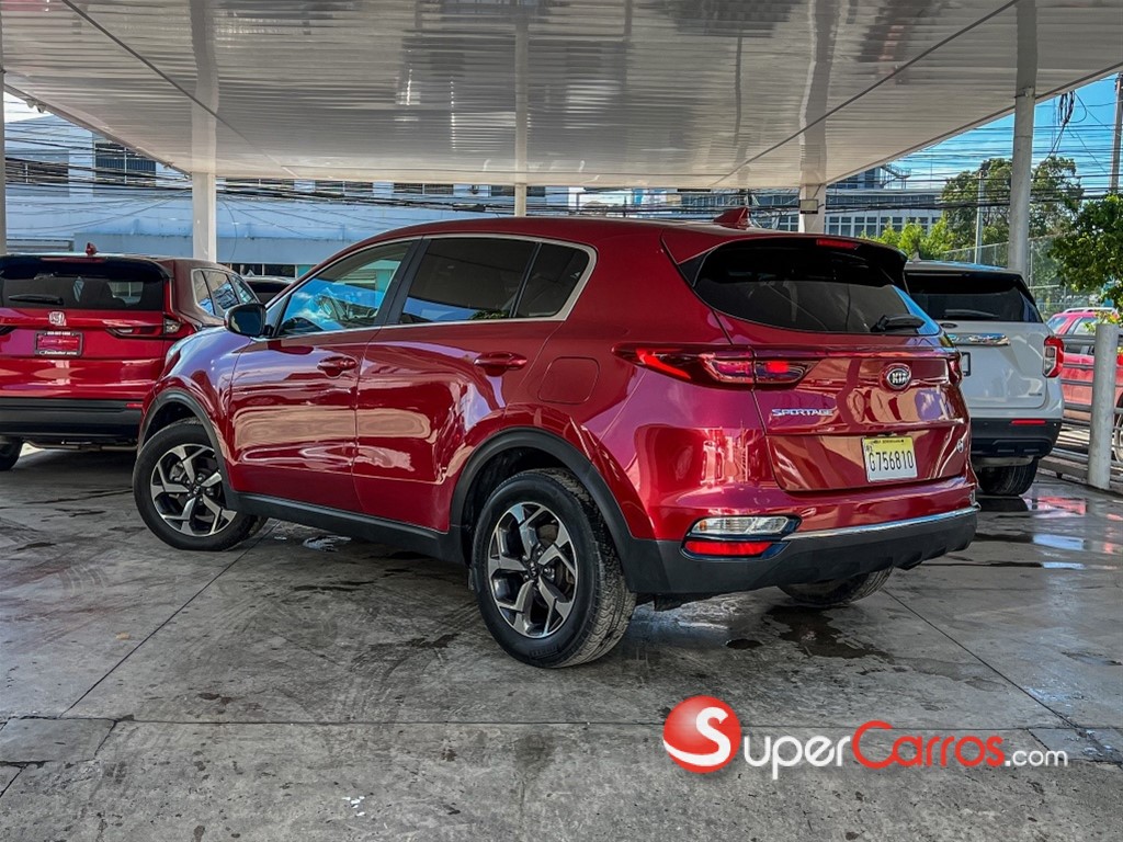 2020 Kia Sportage LX — foto 8 / 11