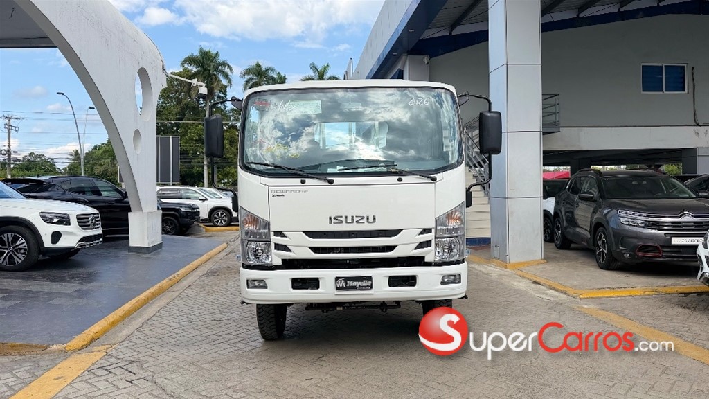 2026 Isuzu NPS 14 Pies — foto 2 / 8