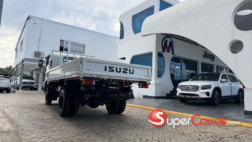 2026 Isuzu NPS 14 Pies — foto 7 / 8