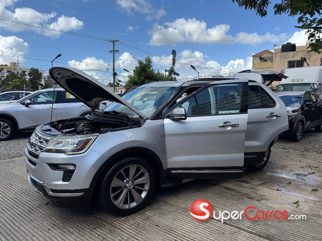 2018 Ford Explorer Limited — foto 7 / 12