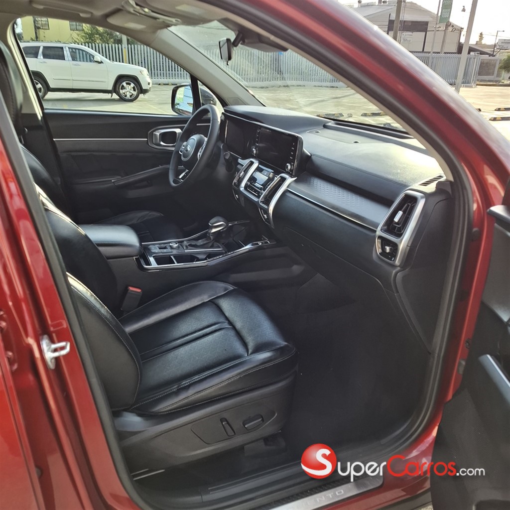 2021 Kia Sorento SXT — foto 11 / 12
