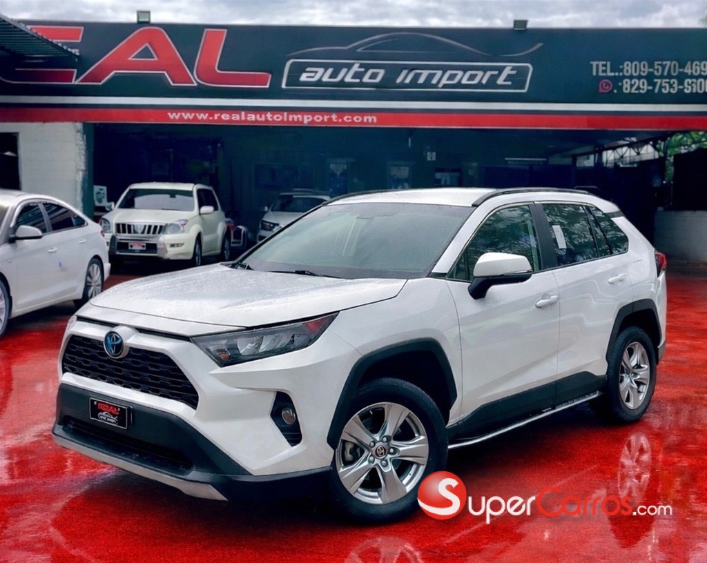 2021 Toyota RAV4 LE