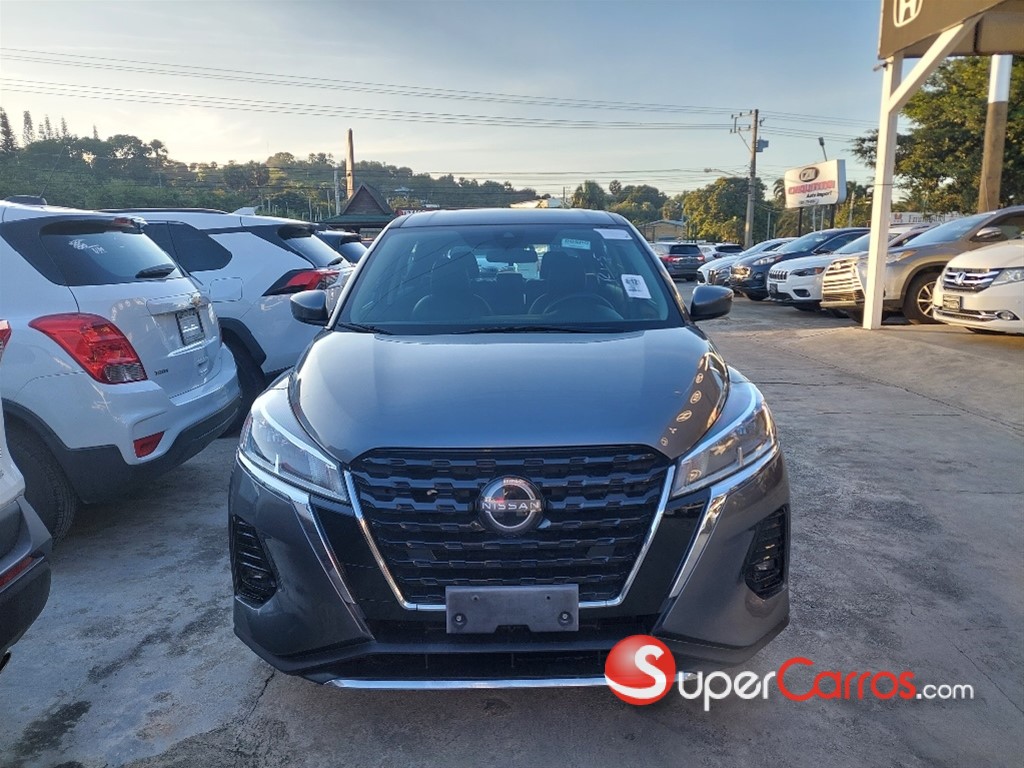 2022 Nissan Kicks