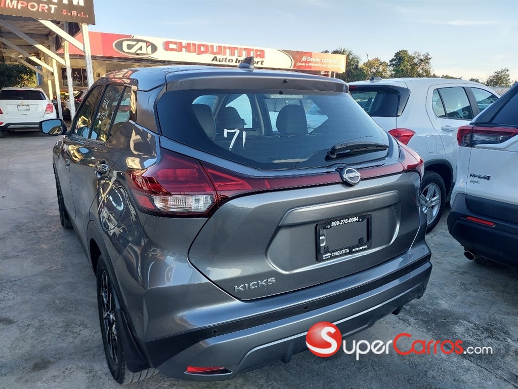 2022 Nissan Kicks — foto 6 / 12