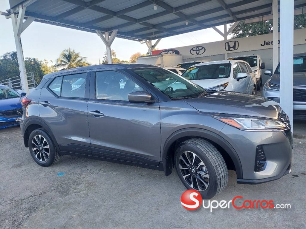 2022 Nissan Kicks — foto 12 / 12