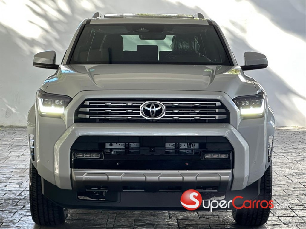 2027 Toyota 4 Runner Limited — foto 2 / 10