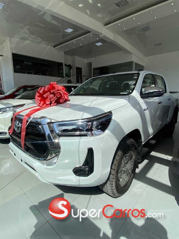 2025 Toyota Hilux Limited