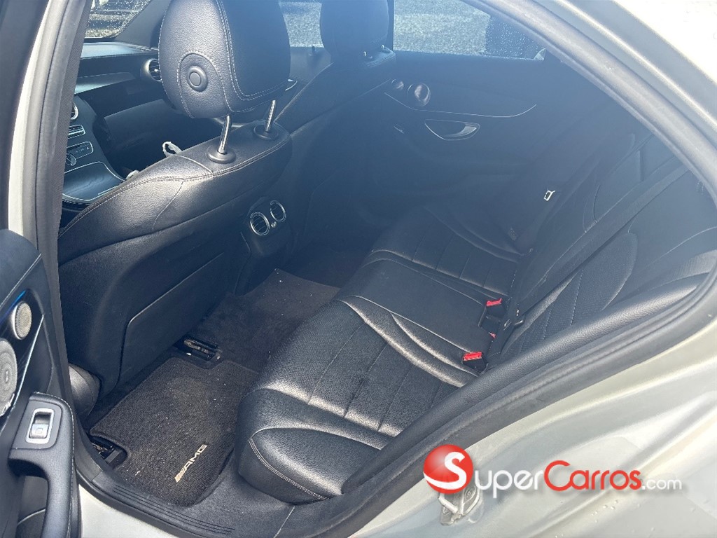 2015 Mercedes-Benz Clase C 300 AMG — foto 5 / 7