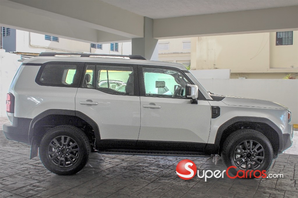 2027 Toyota Land Cruiser Prado All Rounder 03 — foto 4 / 8