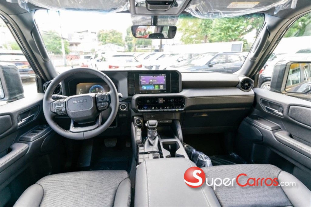 2027 Toyota Land Cruiser Prado All Rounder 03 — foto 8 / 8