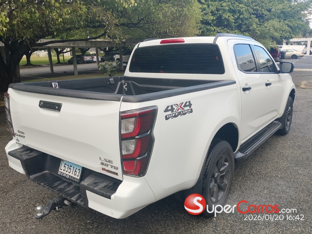 2026 Isuzu DMAX LSE — foto 6 / 12