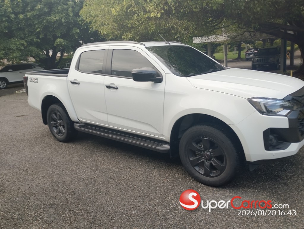 2026 Isuzu DMAX LSE — foto 8 / 12