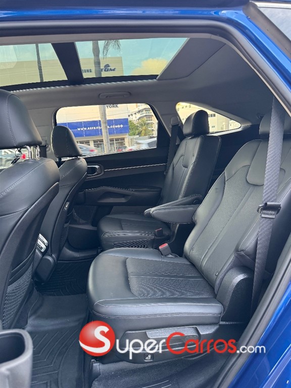 2021 Kia Sorento EX — foto 8 / 12