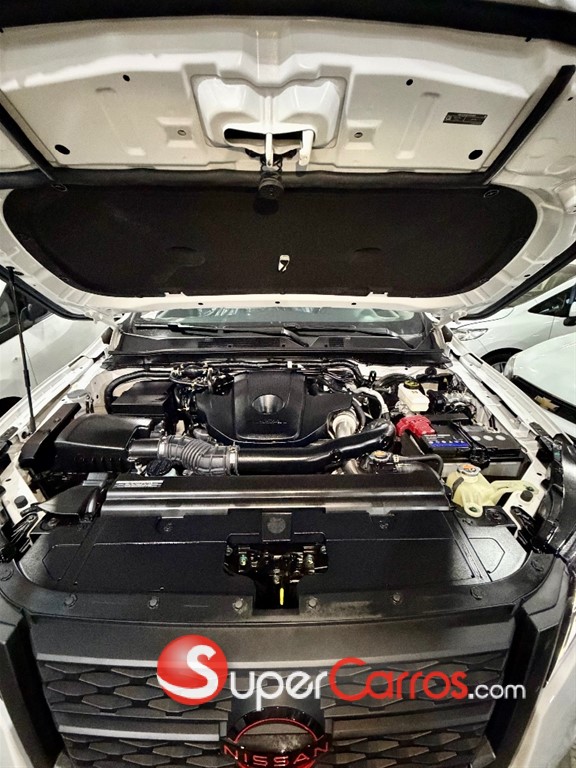 2026 Nissan Navara PRO X4 — foto 8 / 12