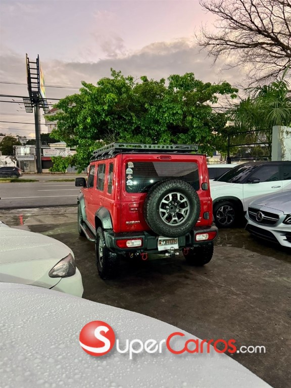 2025 Suzuki Jimny GLX — foto 9 / 11