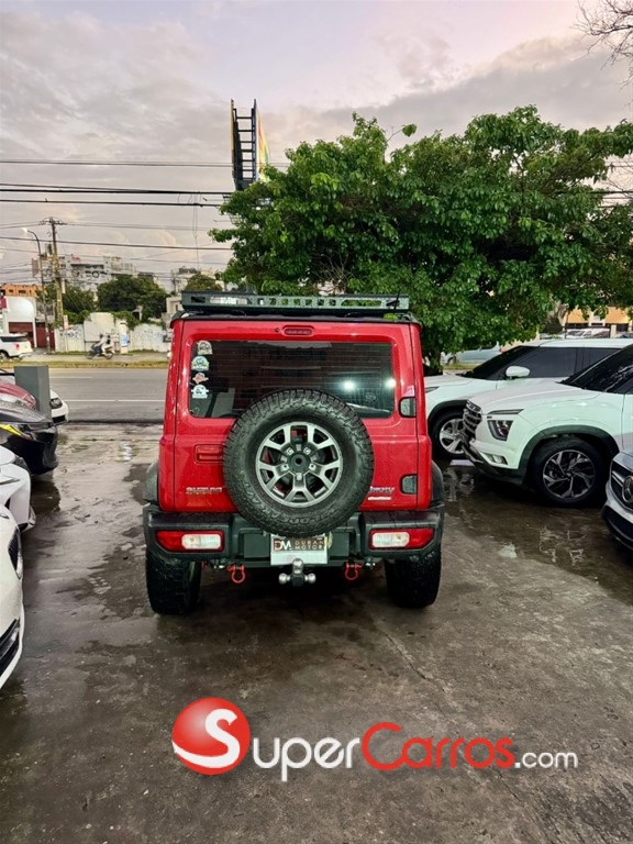 2025 Suzuki Jimny GLX — foto 10 / 11