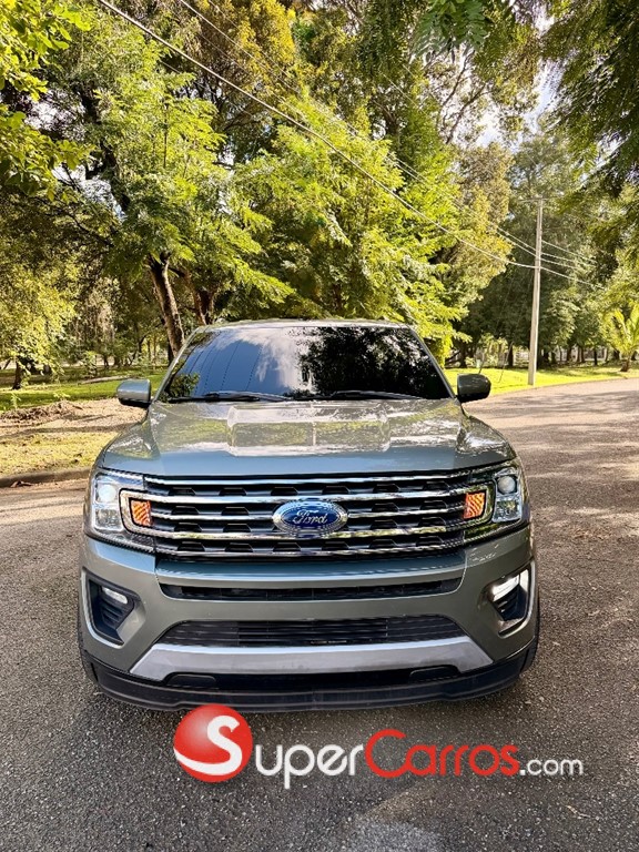 2019 Ford Expedition XLT — foto 3 / 11