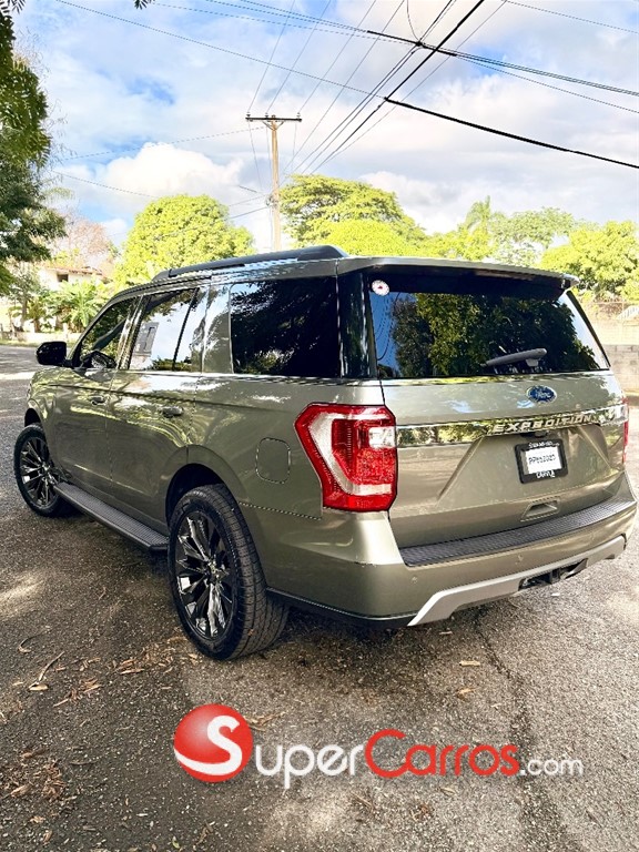 2019 Ford Expedition XLT — foto 5 / 11