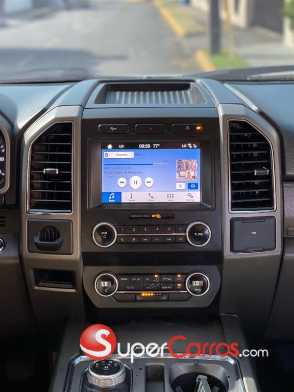 2019 Ford Expedition XLT — foto 6 / 11