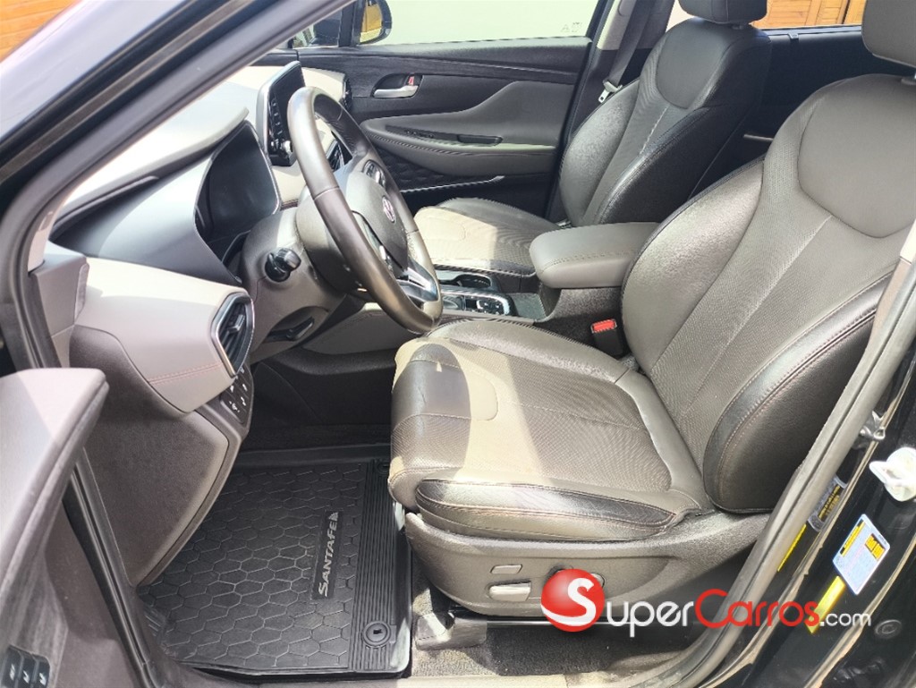 2020 Hyundai Santa Fe Limited — foto 6 / 12