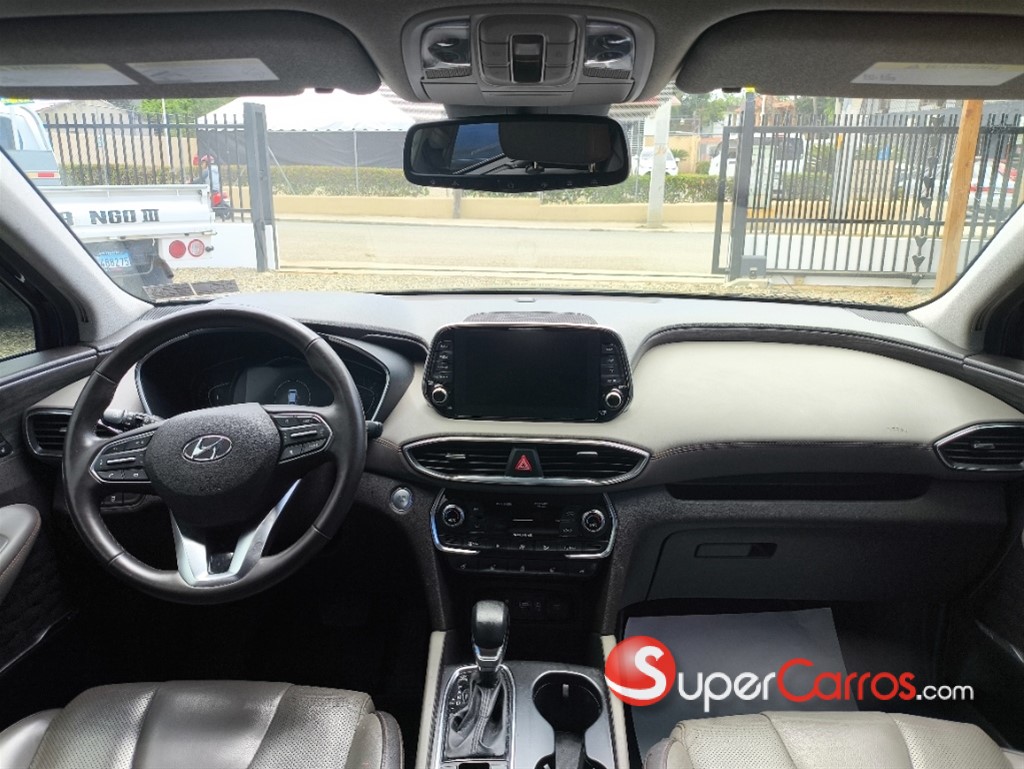 2020 Hyundai Santa Fe Limited — foto 11 / 12