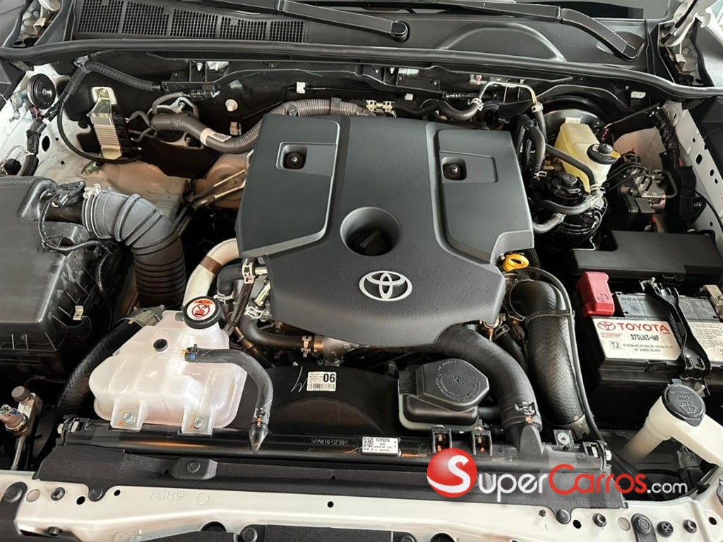 2026 Toyota Hilux Limited WT — foto 9 / 9