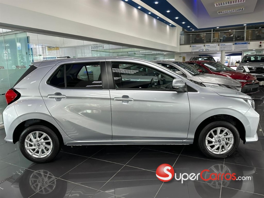 2027 Toyota Agya — foto 4 / 9