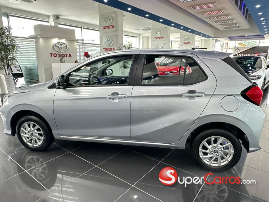 2027 Toyota Agya — foto 5 / 9
