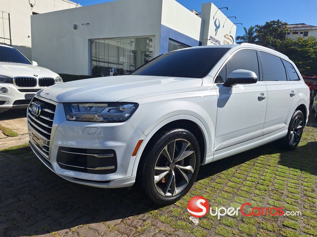 2017 Audi Q7 Premiun Plus — foto 2 / 12