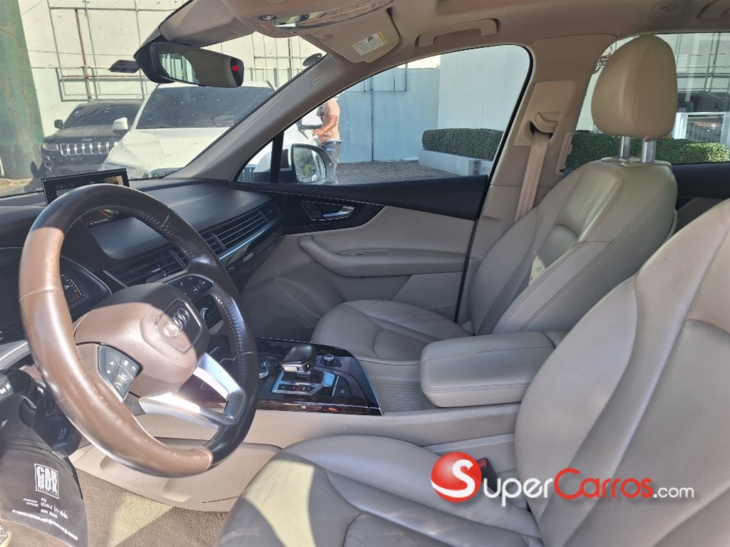 2017 Audi Q7 Premiun Plus — foto 9 / 12