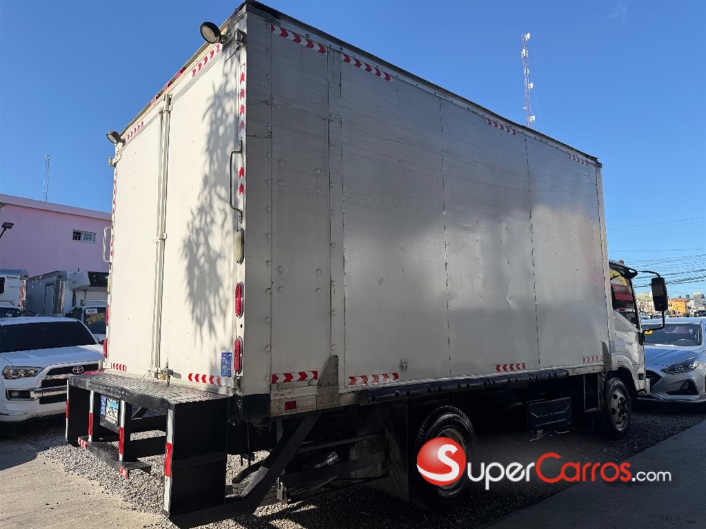 2012 Isuzu NPR — foto 4 / 9