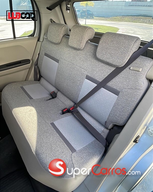 2019 Toyota Passo — foto 7 / 8