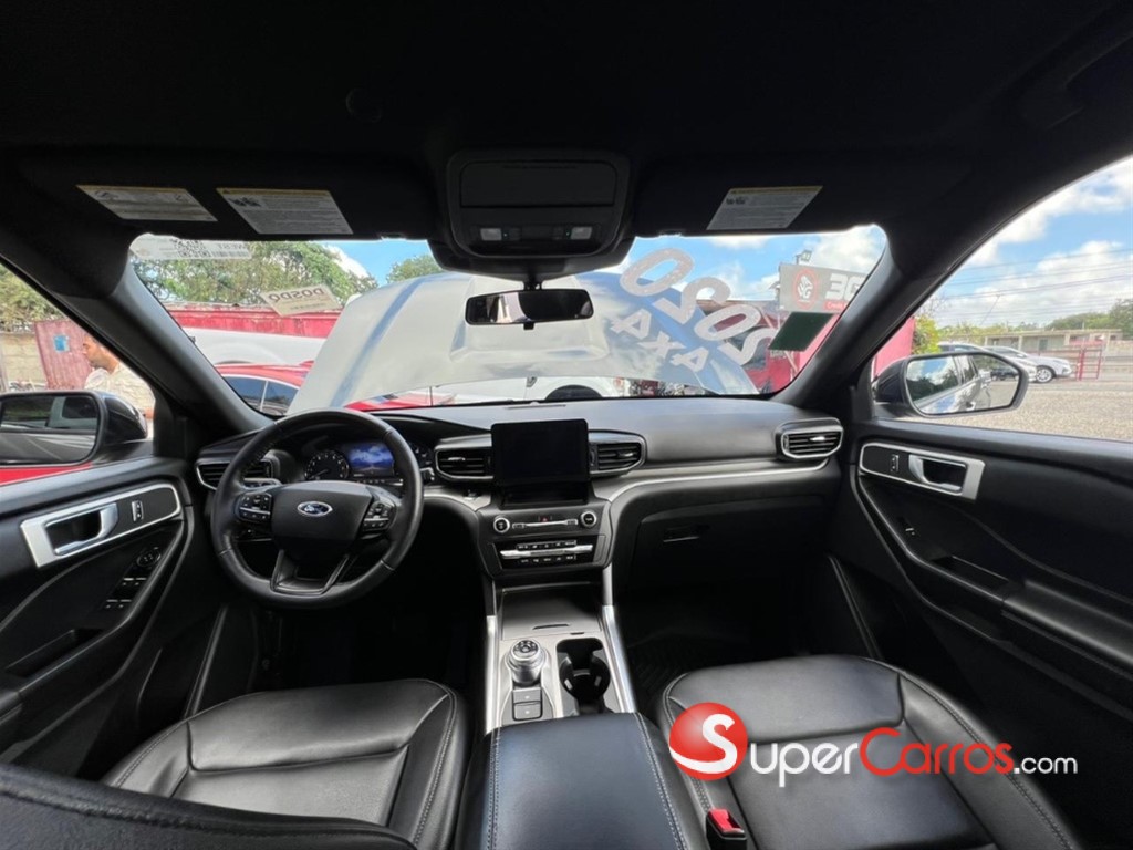 2020 Ford Explorer XLT 4WD — foto 9 / 9
