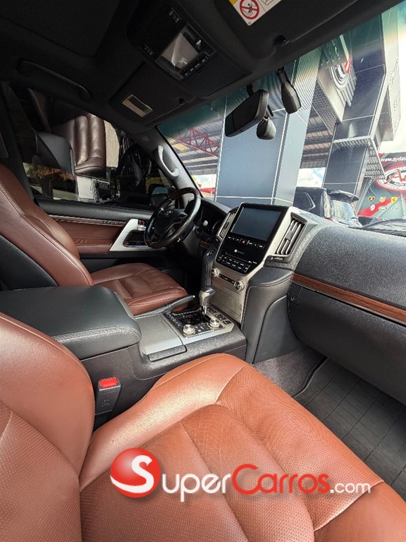 2017 Toyota Land Cruiser 50 ANIVERSARIO — foto 5 / 10