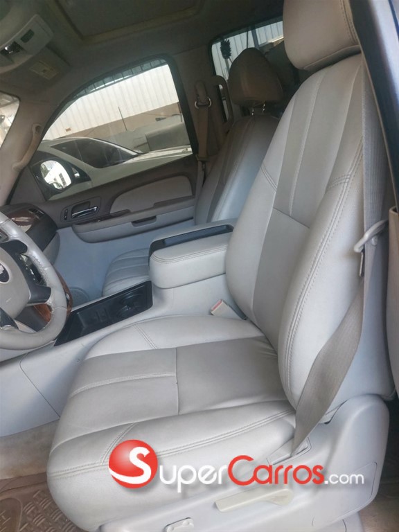 2007 Chevrolet Avalanche — foto 8 / 12