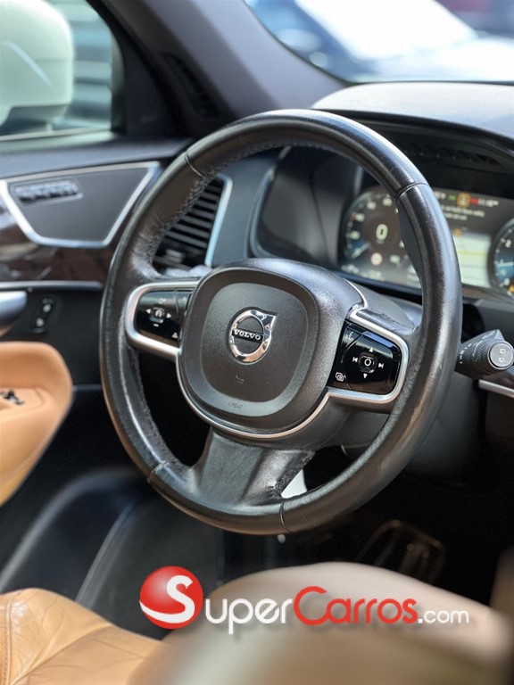 2017 Volvo XC90 Momentum T6 — foto 3 / 8