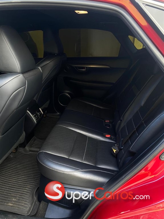 2018 Lexus NX 300 F Sport — foto 4 / 12