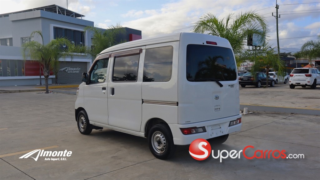2020 Daihatsu Hijet — foto 3 / 12
