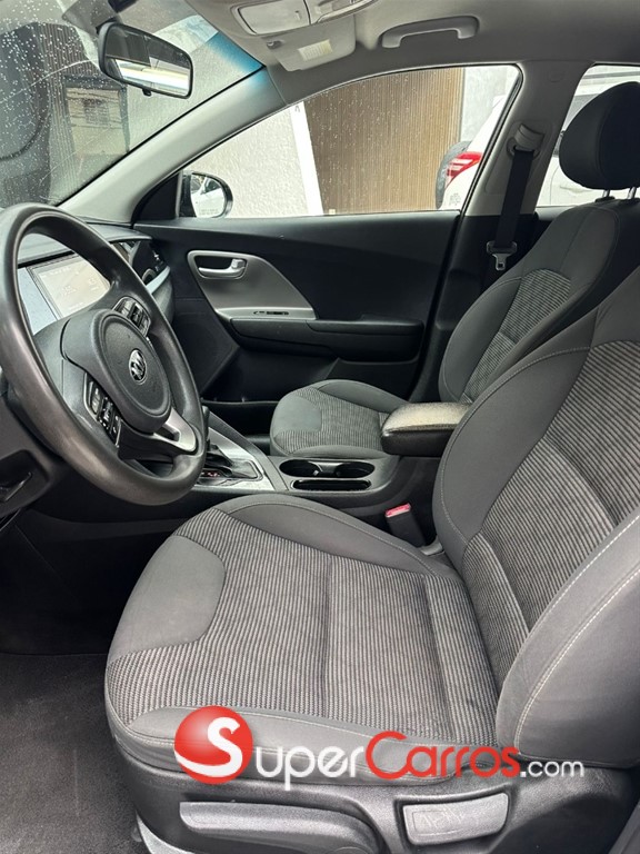 2020 Kia Niro — foto 5 / 6