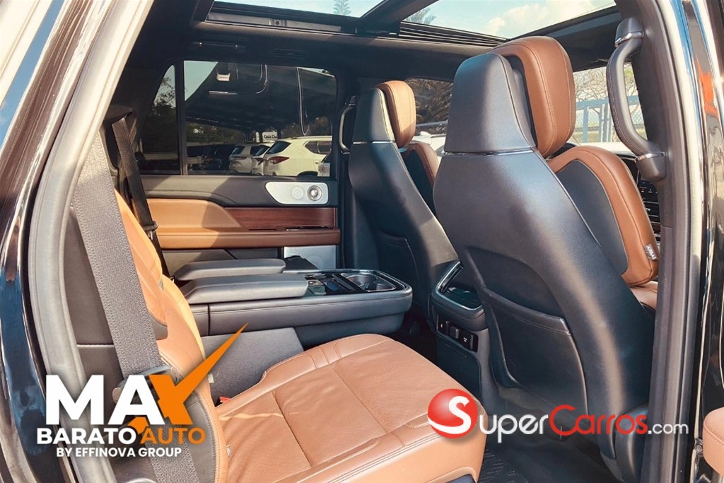 2023 Lincoln Navigator Reserve II — foto 10 / 11