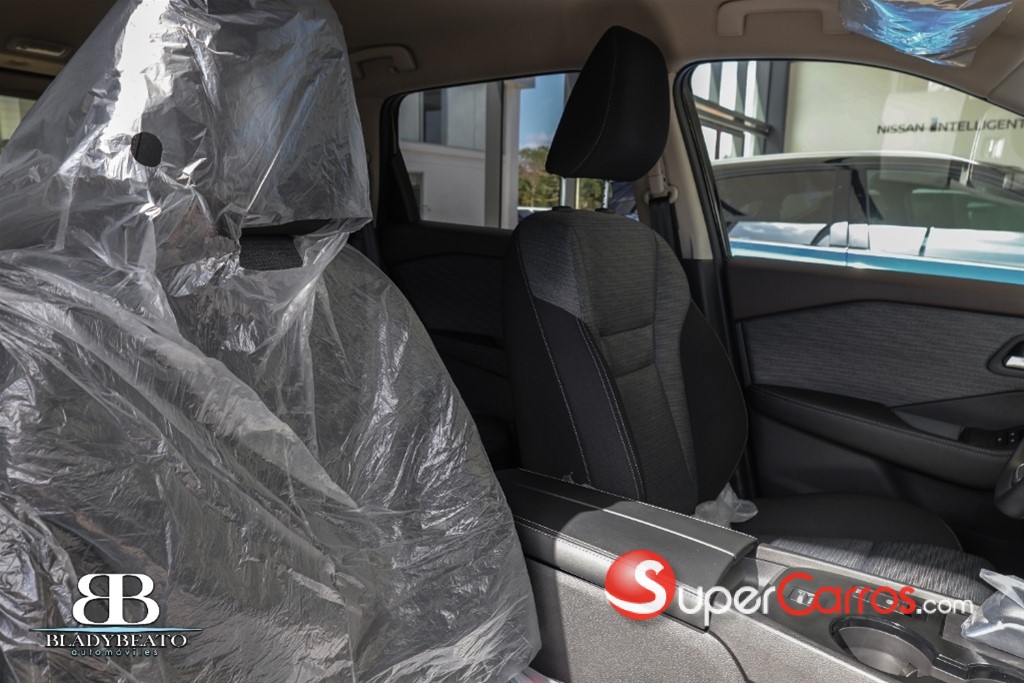2026 Nissan X-Trail Sense — foto 5 / 11