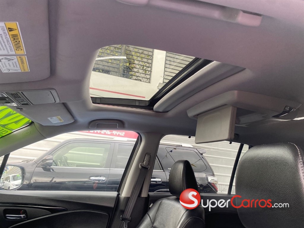 2021 Honda Pilot Touring — foto 10 / 12