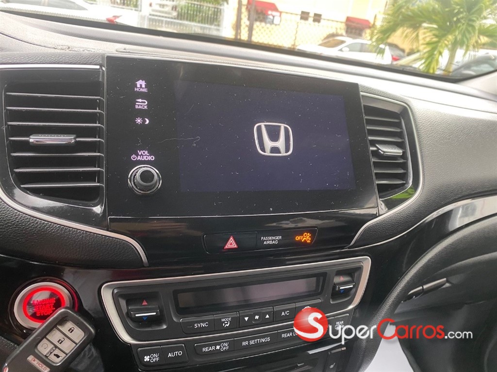 2021 Honda Pilot Touring — foto 11 / 12