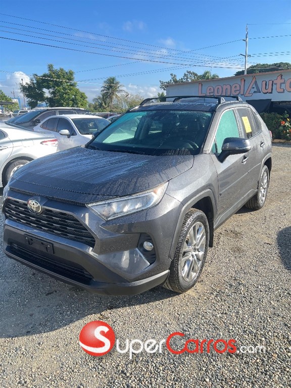 2020 Toyota RAV4 XLE Premium