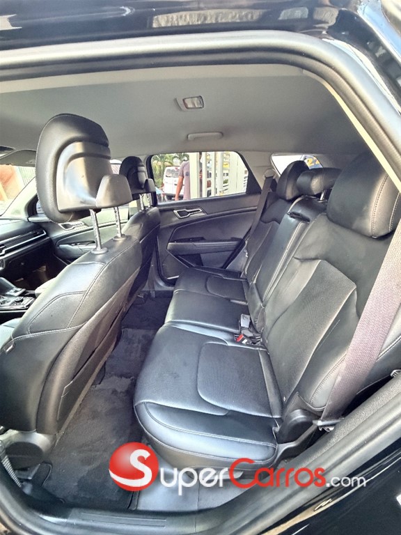 2023 Kia Sportage EX — foto 6 / 12