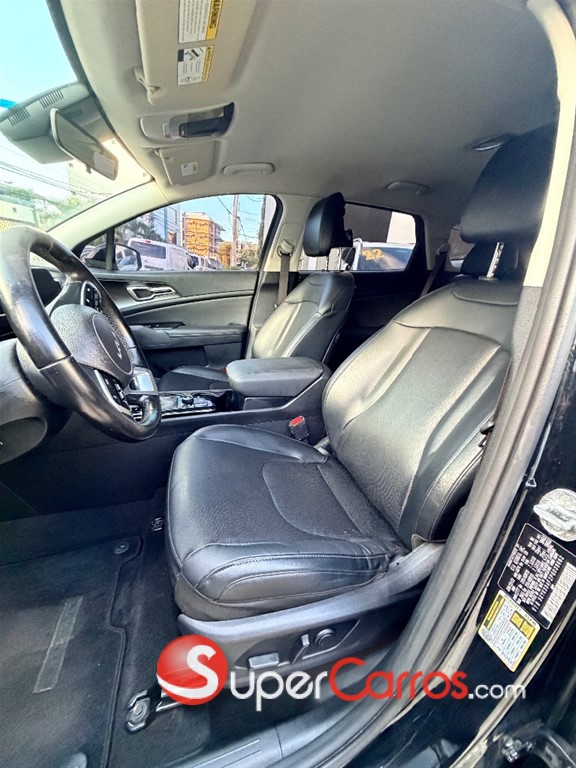 2023 Kia Sportage EX — foto 8 / 12